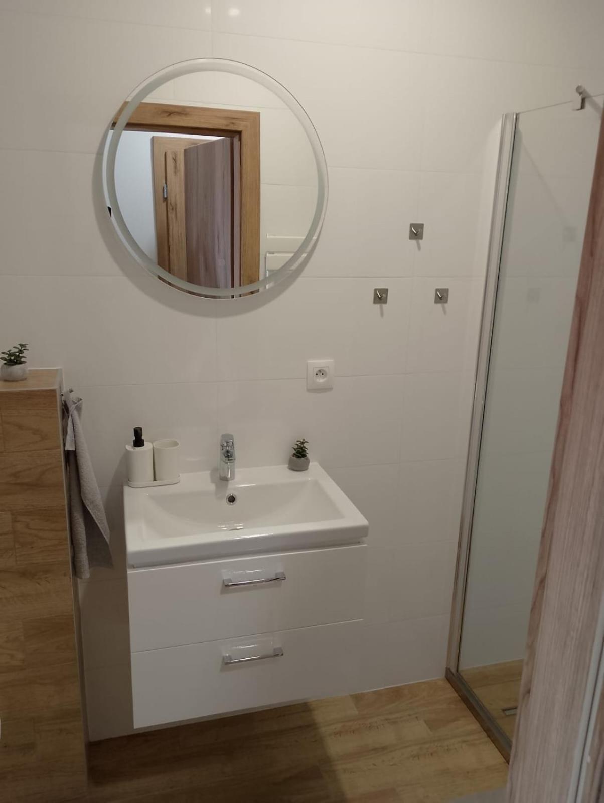 Apartman Shelly Vlachy Exteriér fotografie